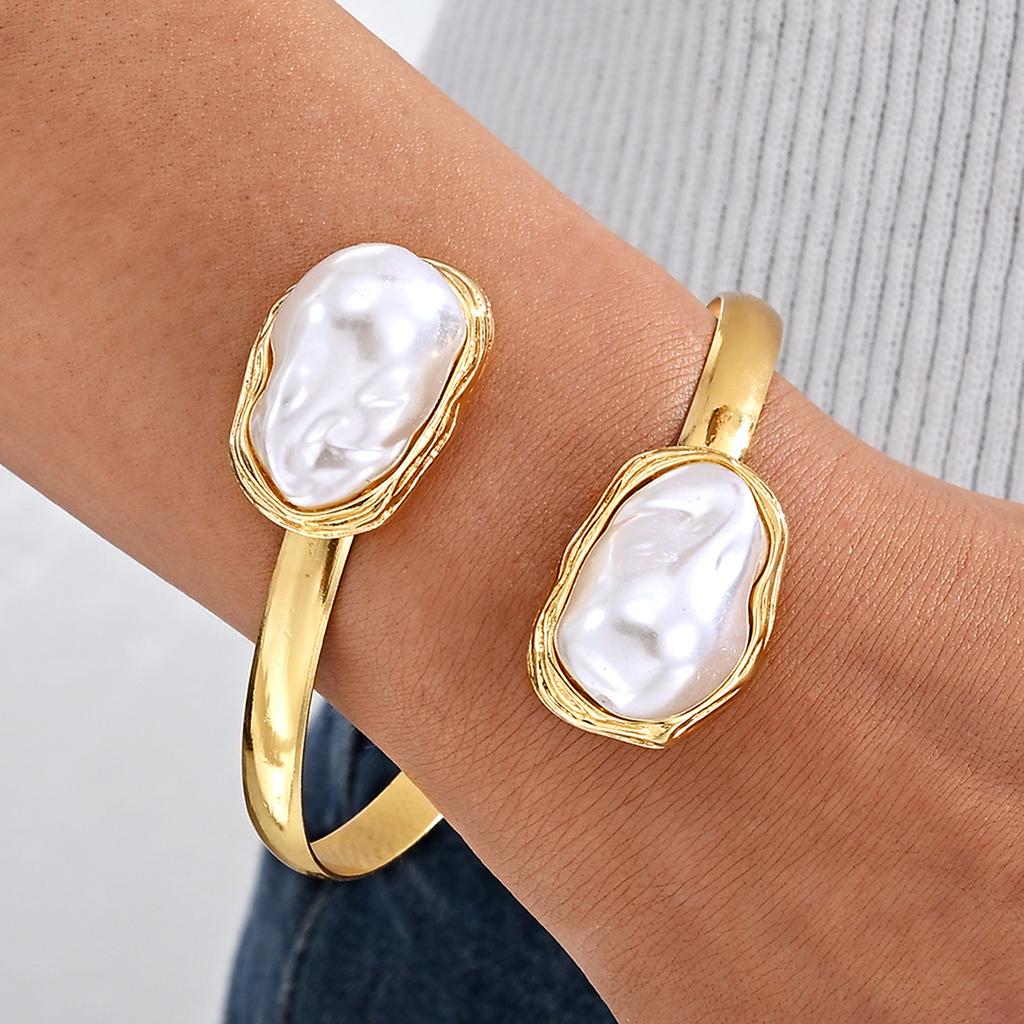 IF ME Fashionable Irregular Baroque Bangle for Women Vintage Metalic Open Cuff Bracelet Girls Party Wedding Jewelry Accessories