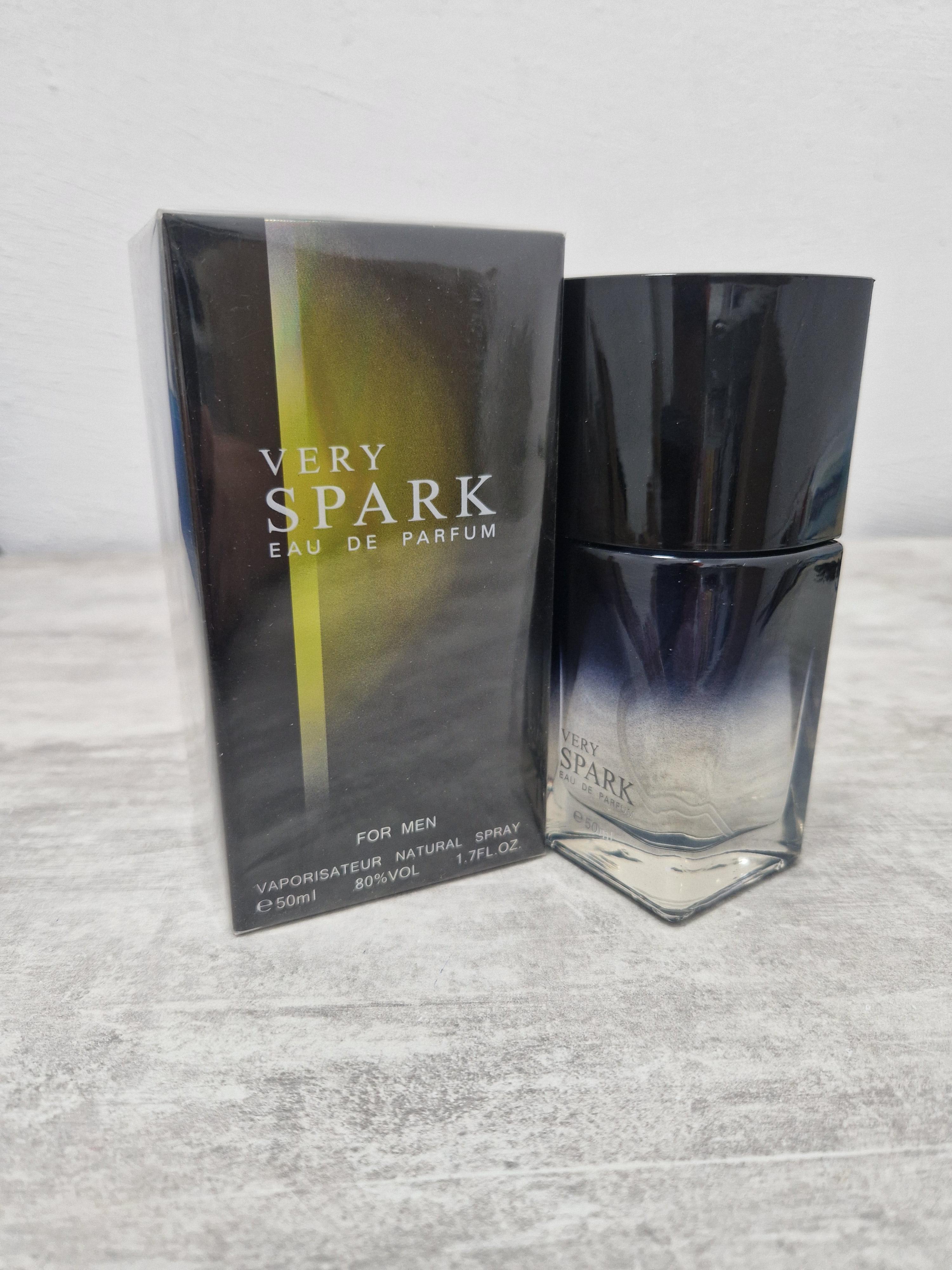 Acqua profumata per uomo MOLTO SCINTILLANTE, 50 ml