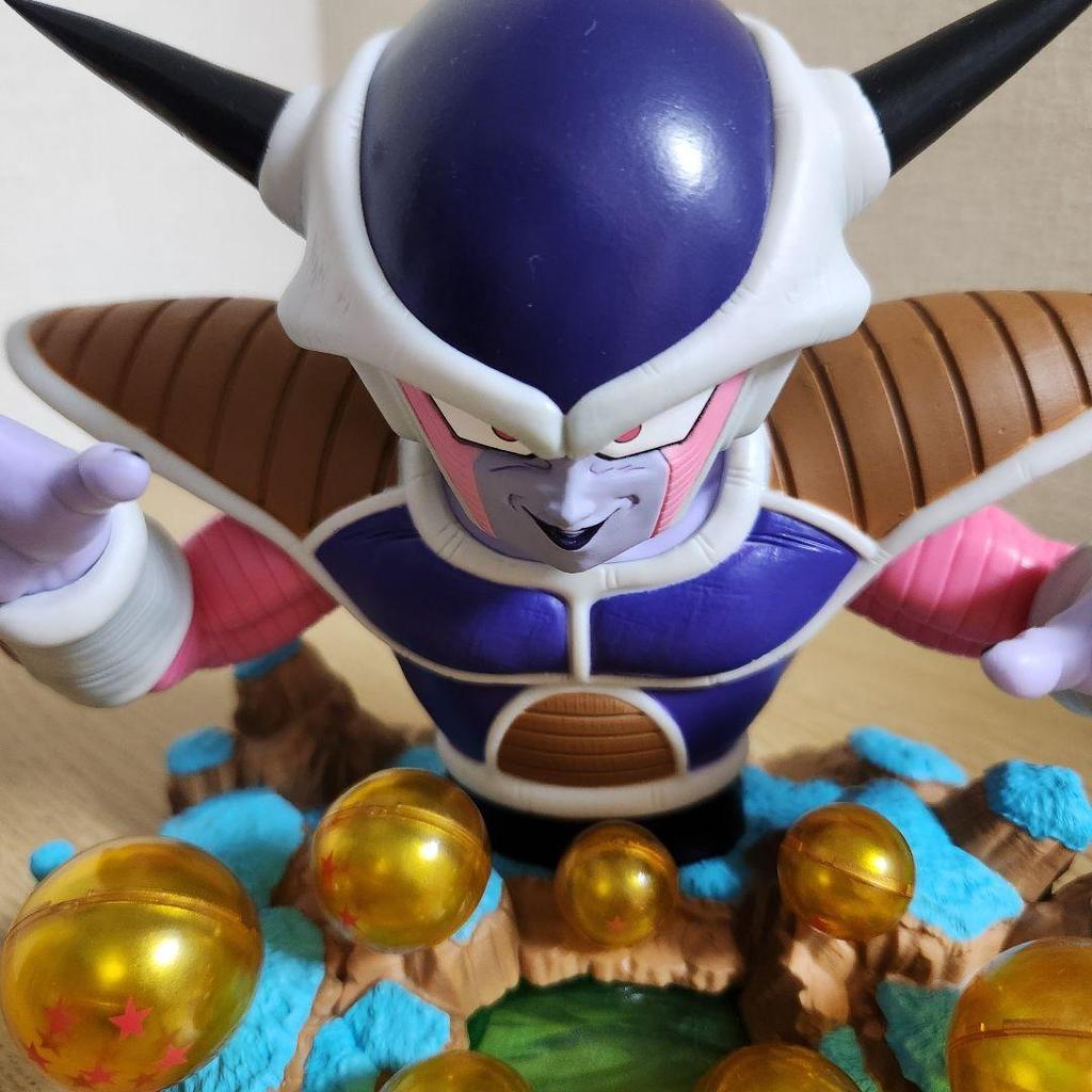 [USED] Dragon Ball Frieza figure