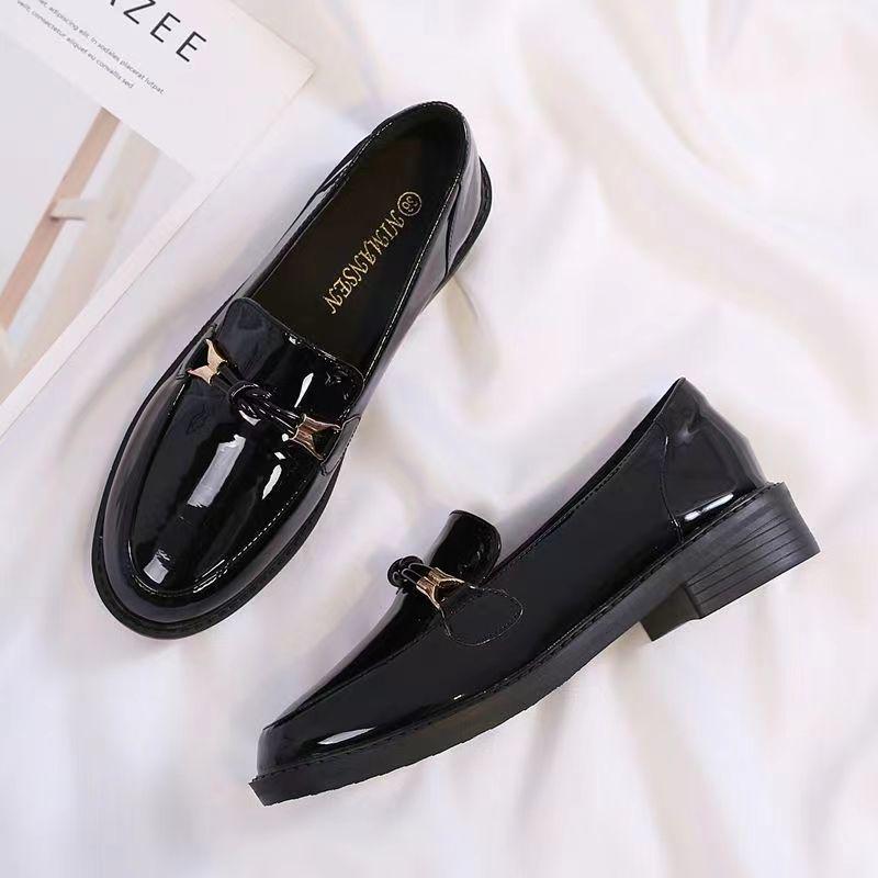 British Style Low-Heeled Black Leather Loafers for Women - 2025 Spring/Autumn: Soft-Faced, Soft-Soled, Thick-Cotton, Versatile Shoes.