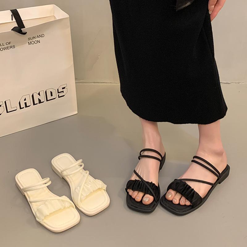 French Fairy Wind Flat Sandals Female Summer Fashion with Skirt 2025 New High-end Roman Beach Sandals