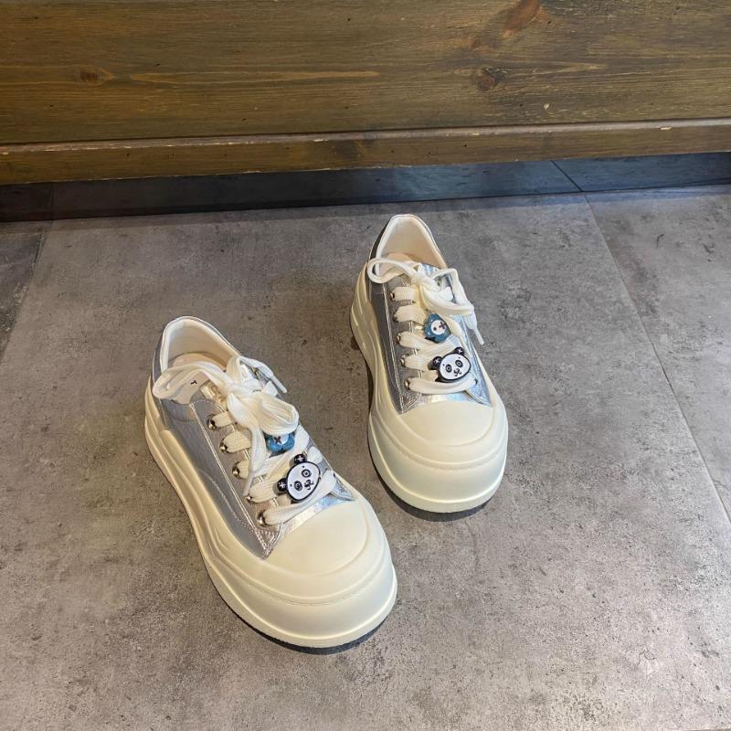Platform White Shoes Women's Spring New Fashionable and Comfortable Versatile Big Head Height Increase Casual Board Shoes Women