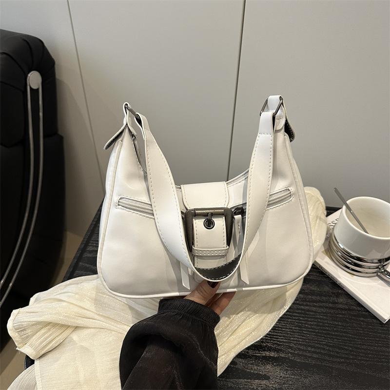 Popular bag women's 2026 new fashionable retro texture single shoulder underarm bag leather buckle crossbody crescent bag
