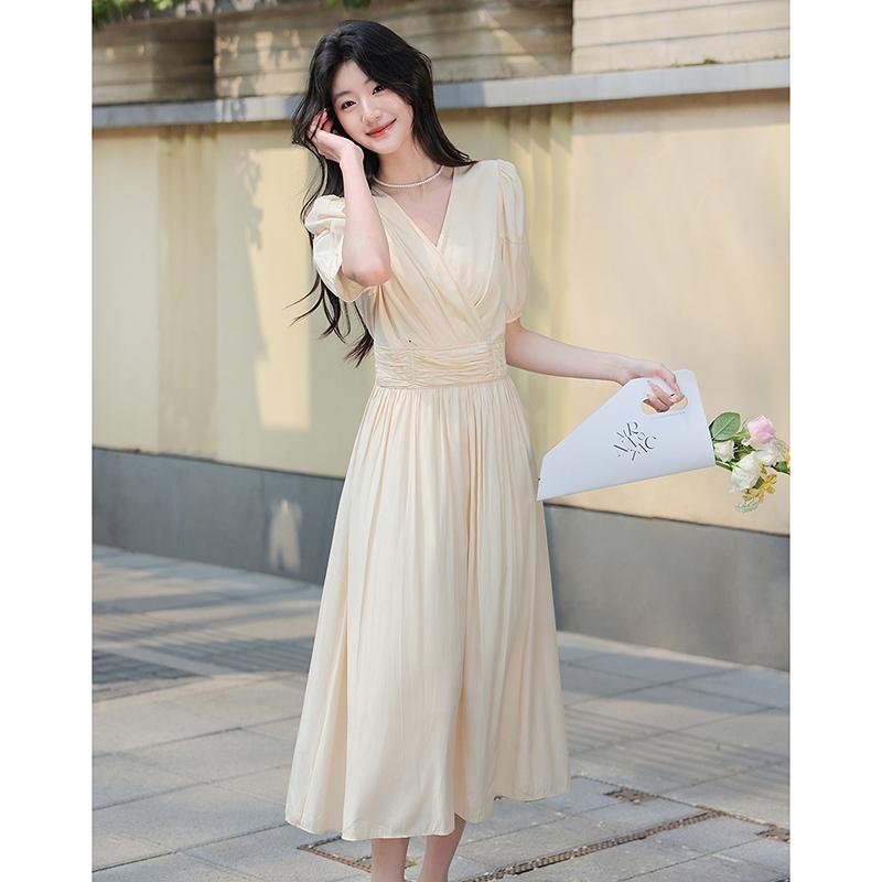 French V-neck Dress for Women, Super Beautiful, Waist Cinching and Slimming Short Sleeved Long Skirt