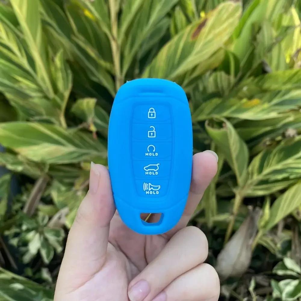 For Hyundai Palisade Ix35 Tucson Accent Santa Fe Solaris ELANTRA Azera 5 Button Silicone Car Key Cover Case Keychain Accessories