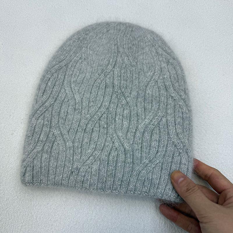 Autumn and winter new women's high-end knitted outdoor warm soft waxy plush knitted hat, solid color versatile stacking hat shows face