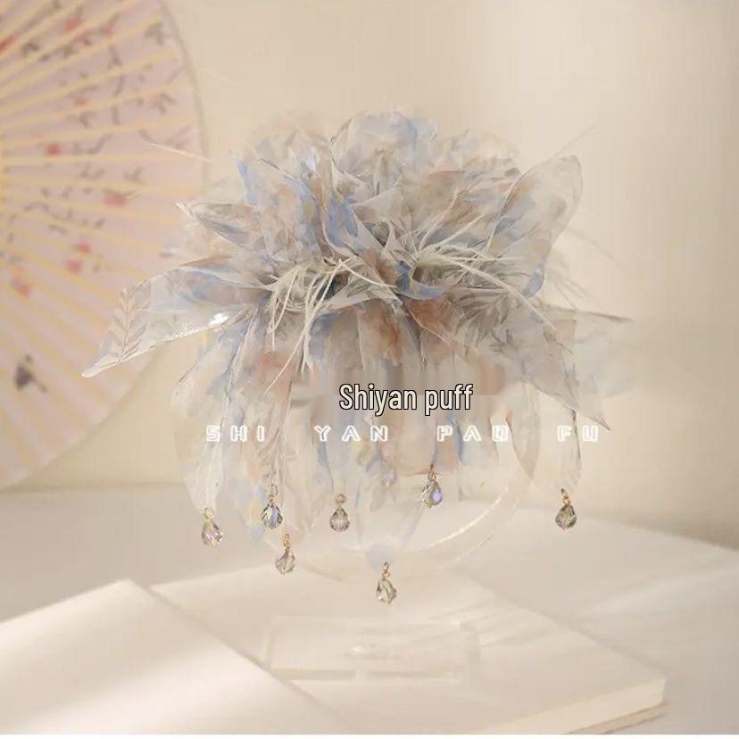 Prinzessin Federblume Krallenclip: Voluminöse, leichte und vielseitige Sommerkopfbedeckung