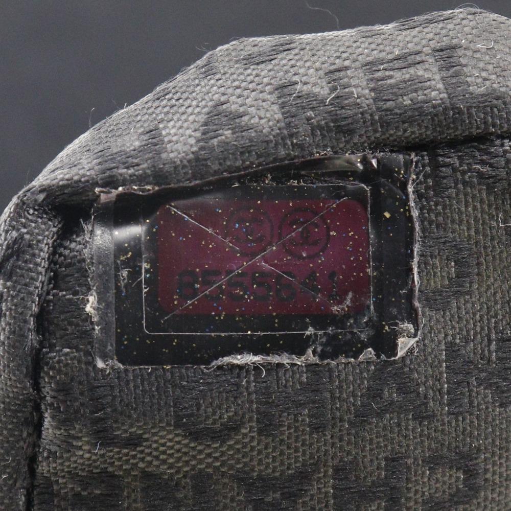 Chanel Geantă de umăr tip bară de ciocolată Negru gheață/Argintiu bumbac Femei Folosit