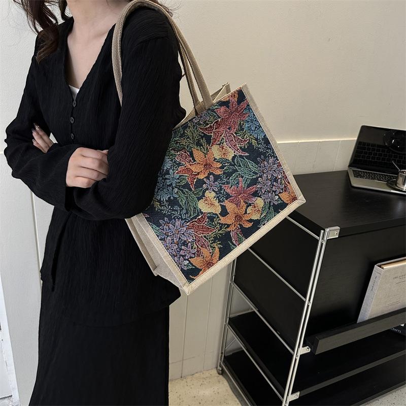 Simple and Fashionable Linen Flower Printing Handbag Women Fashion Commuter Shoulder Bags Tote Bag
