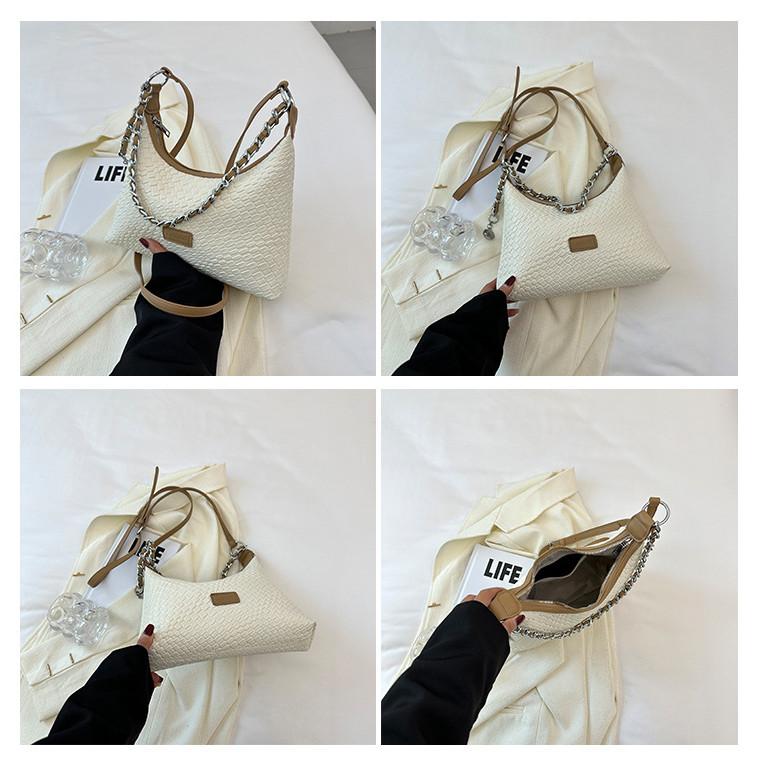 IELGY One-Shoulder Armpit Bag Chain Tote Bag All-Match Woven Messenger Bag