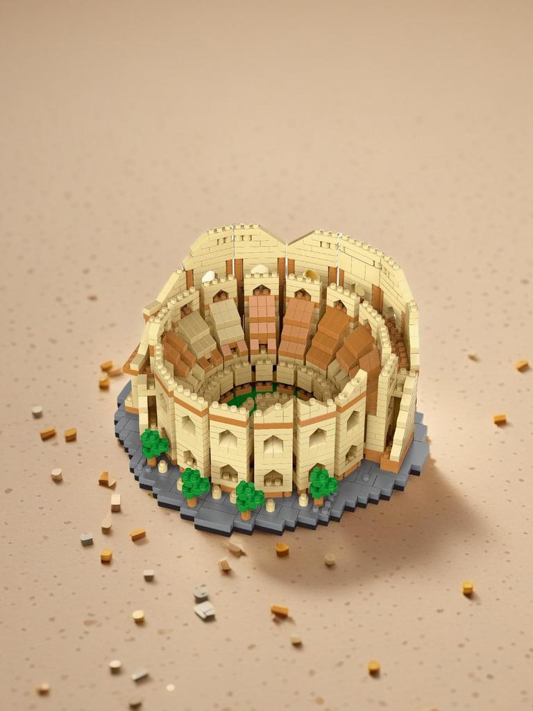Notre Dame, Roman Colosseum, Leaning Tower of Pisa, World Cup Building Block Sets