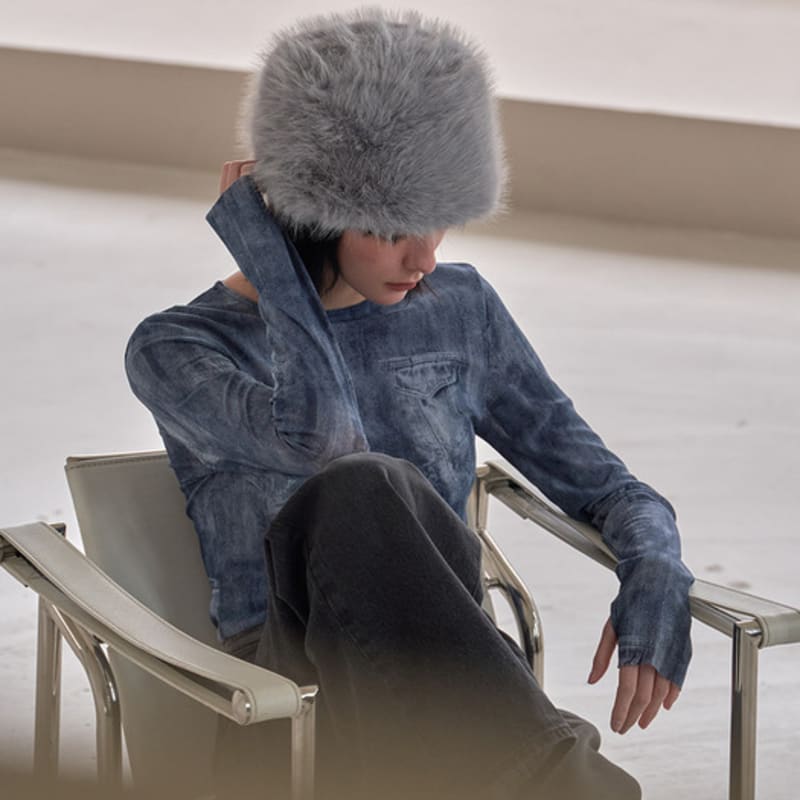 

VARZAR VA Квадратная шапка с длинной этикеткой_4 цвета black