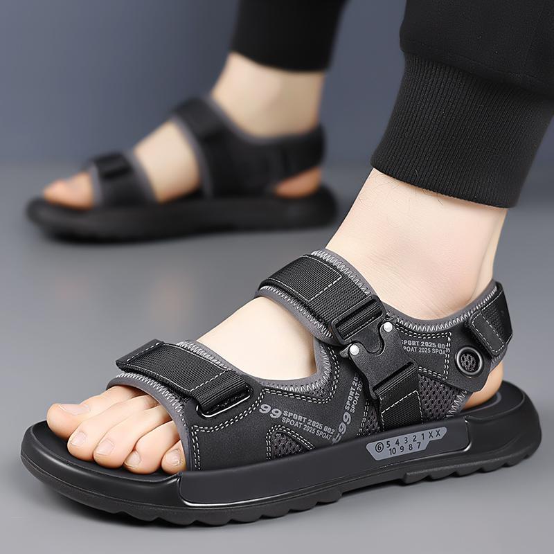 Fashion New Summer Breathable Cool Outdoors Non-slip Men Leather Shoes Trend Design Trending Adult Soft Sole Shoes Comfort Beach Sandals