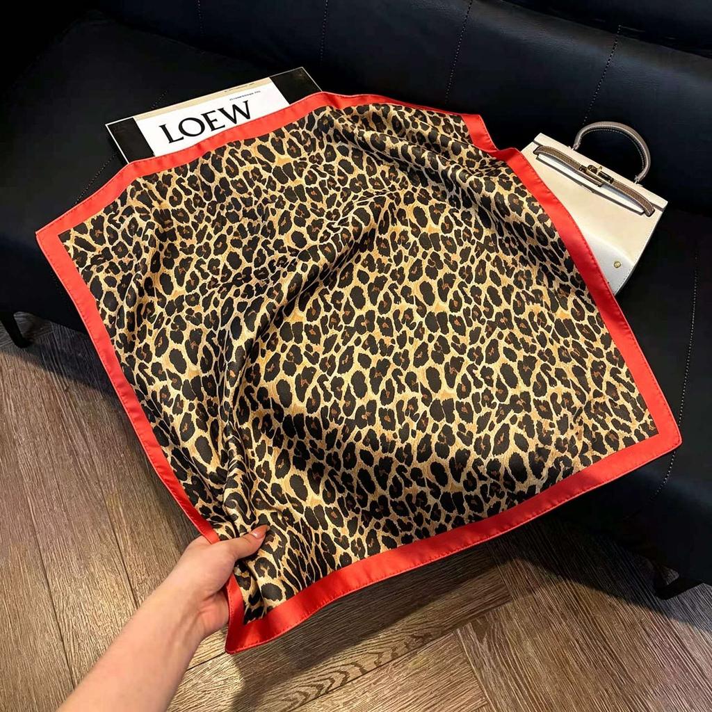 New silk satin 71 * 71 square scarf versatile foreign style simulation silk scarf middle-aged and elderly decorative scarf neck protection silk scarf