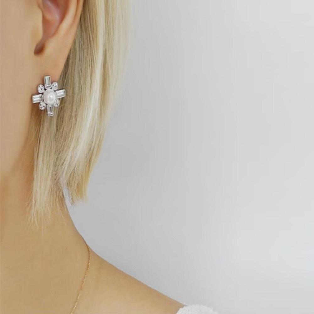 Ella Earrings