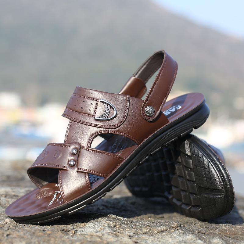 Men's New Slippers Leather Summer Sandals Casual Beach Shoes Cowhide Sandals Non-slip Slippers Fashionable and Convenient