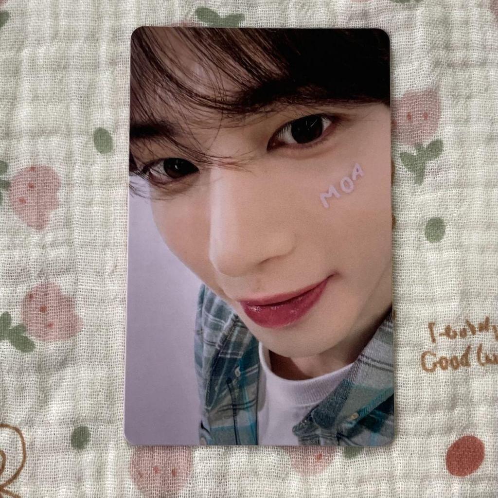 [USED] TXT moazone Japan concert FC limited Taehyung trading card