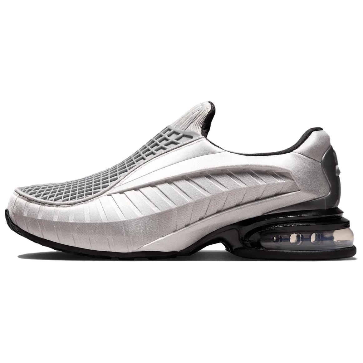 Nike Air Max Dolce Running Shoes