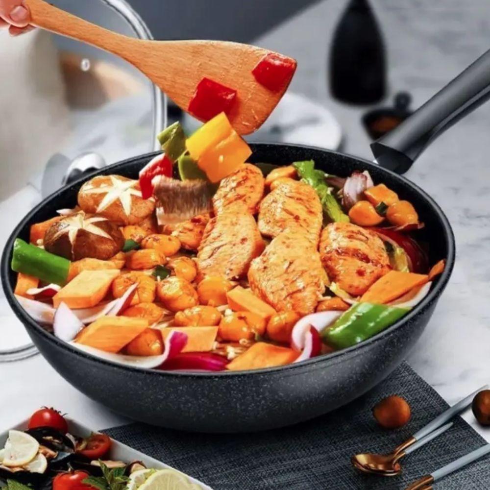 Non-Stick Frying Pan Universal Wok Lightweight Stir-Fry Pan  Cooking