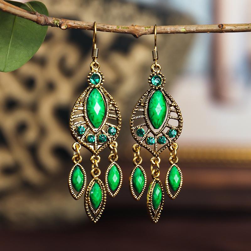 Ethnic Long Antique Gold Color Water Drop Earrings for Women Vintage Hollow Inlaid Rhinestone Elegant Earring Female Jewelry