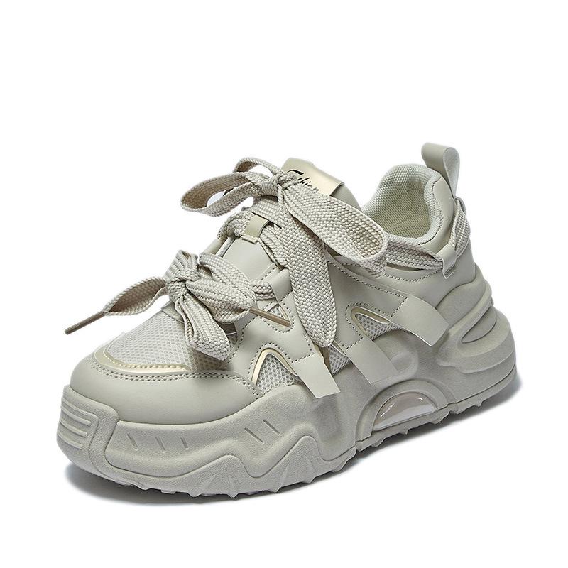 

Осіннє чоловіче взуття нові дихаючі сітчасті кросівки чоловічі корейська версія трендові універсальні маленькі білі туфлі платформа тато трендові туфлі 35