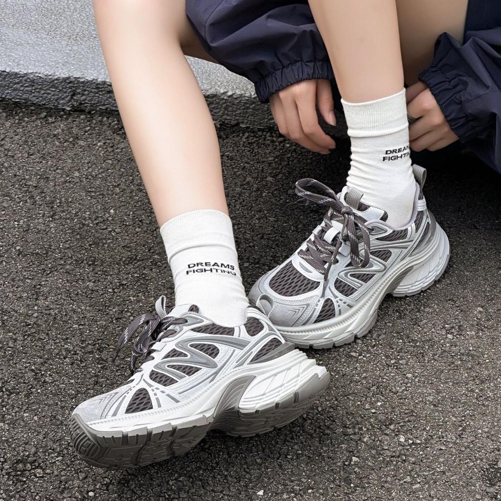 2025 summer new mesh breathable platform dad shoes women's versatile casual fashion lightweight niche sports shoes ins