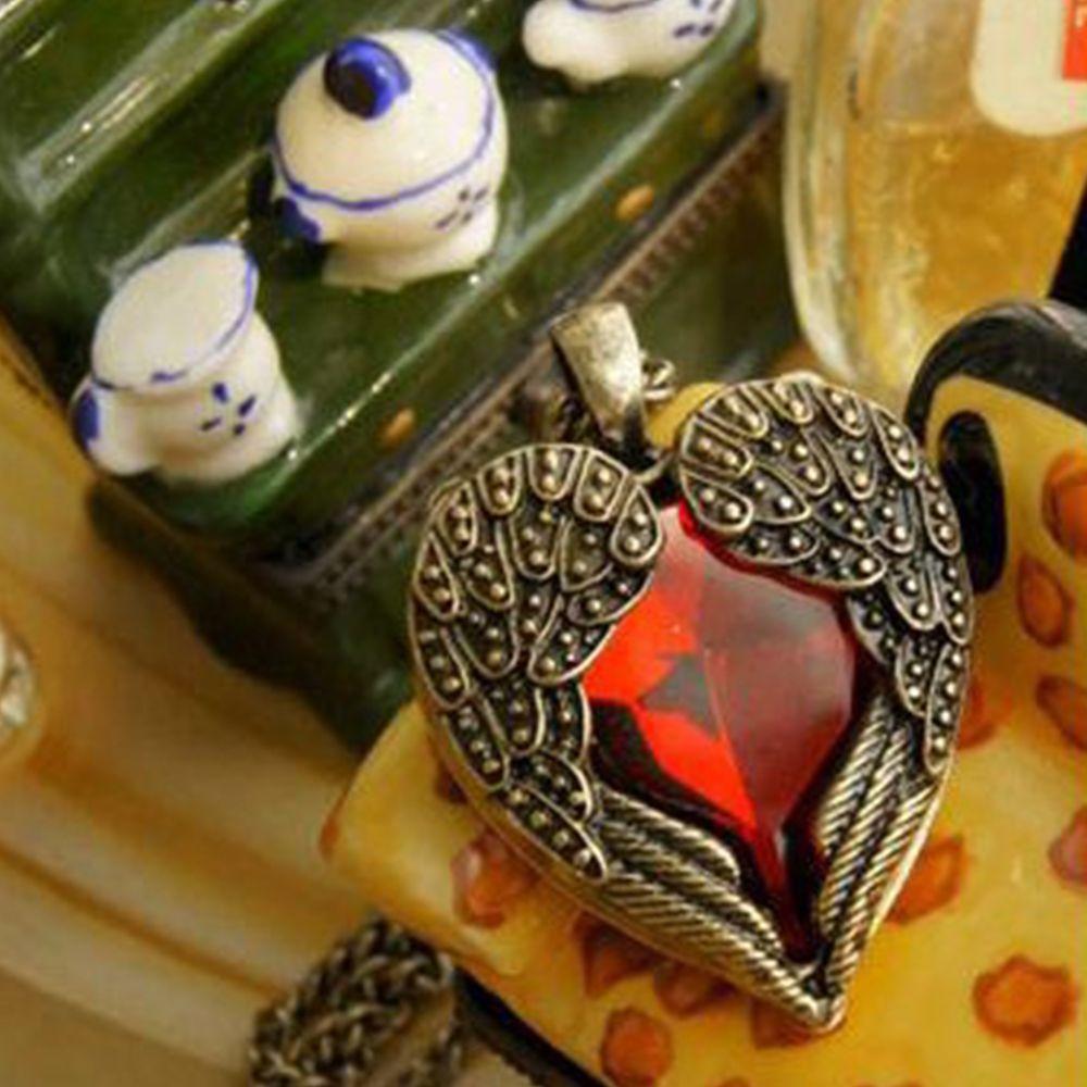 Fashion Hollow Red Crystal Girls Love Sweater Chain Jewelry Peach Heart Pendant Necklace