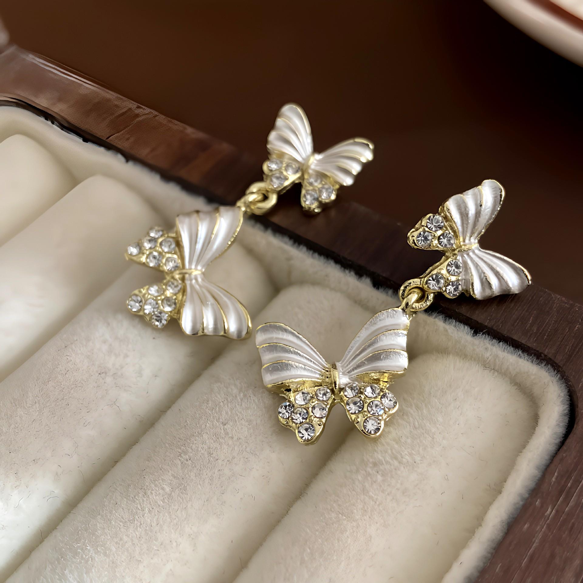 

«Милые мультяшные серьги с цирконами и серебром Love Bear — изысканная легкая роскошная мода»