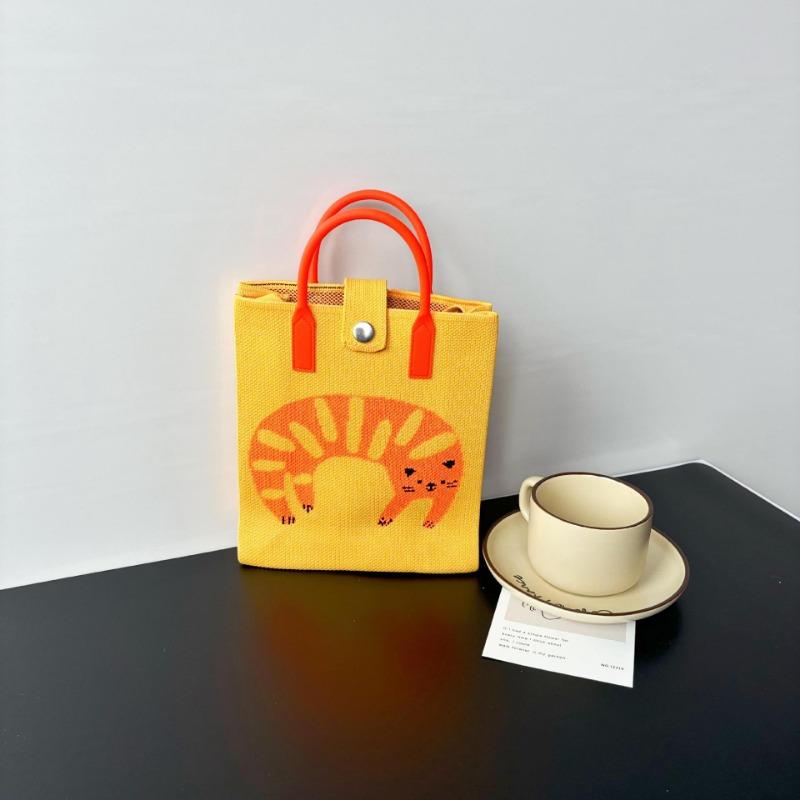 New large-capacity knitted bag, mobile phone bag, niche shoulder messenger bag, high-end, cartoon fashion handbag.