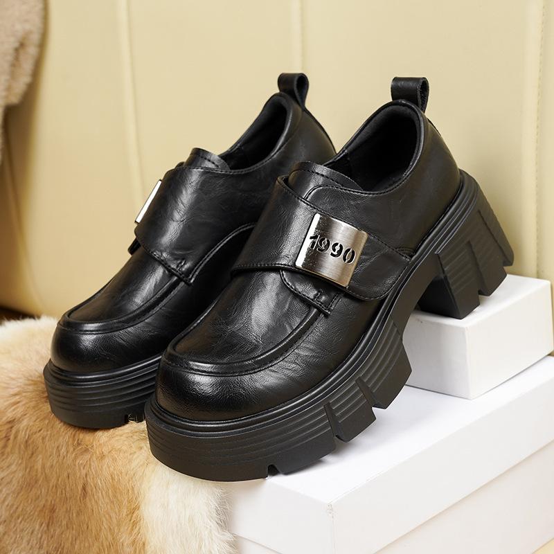 

Натуральная кожа на плоской подошве для женской обуви Huizhou, виноградные, такие же маленькие кожаные туфли в стиле ретро, черные, новые мокасины на толстой подошве 34 чёрный