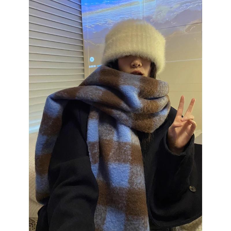 High sense gradual change color black and white striped mohair extended large version scarf imitation cashmere thickened warm shawl