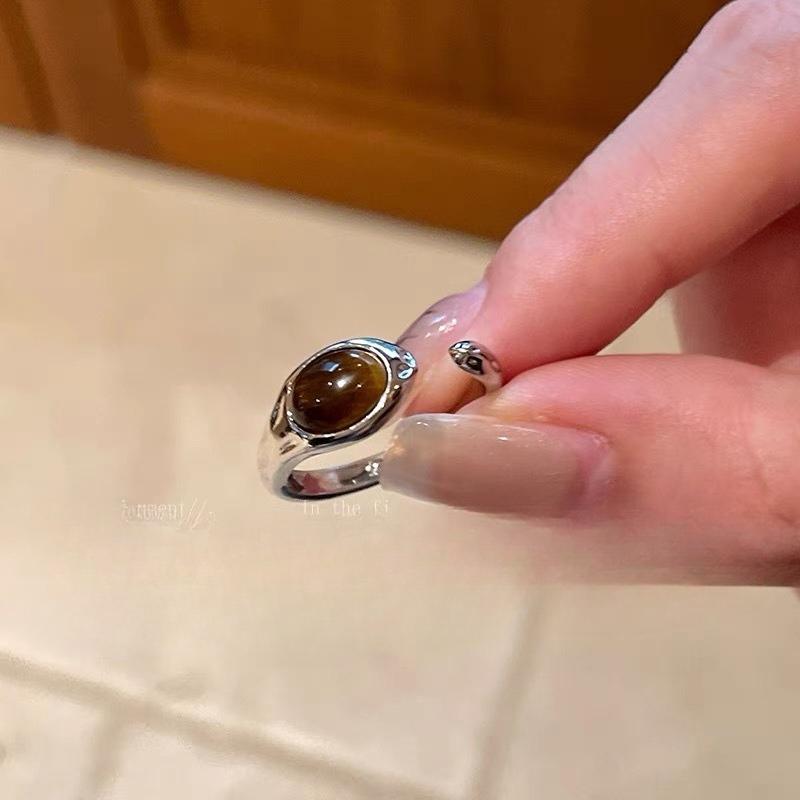 

Tiger-eye Stone Flower Ring - Women s Niche Vintage Open-style Ring for Index Finger - Luxurious and High-end Finger Ring Maurade Narrow