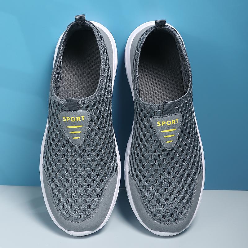 Breathable Men Casual Sneakers Lightweight Male Anti-slip Causal Shoes Outdoor Men's Loafers Soft Walking Flats Jogging New