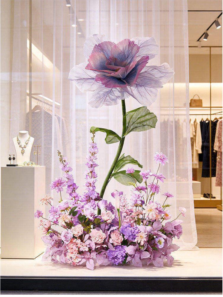 Purple Artificial Flowers for Window Display, Scene Decoration, and Clothing Store Visual Merchandising