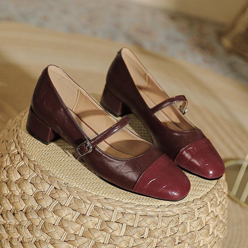 One word with Mary Jane shoes retro low-heeled single shoes women's new square head high heels thick heel