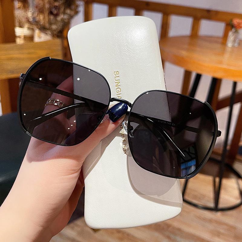 Non-polarized Women's Sunglasses Fashion Gradient Shade Sunglasses  Sunglasses Women Glasses Men