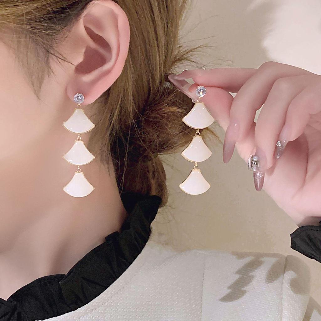 Korean Long Fan Earrings for Women - Autumn/Winter 2024 Trendy Niche Design