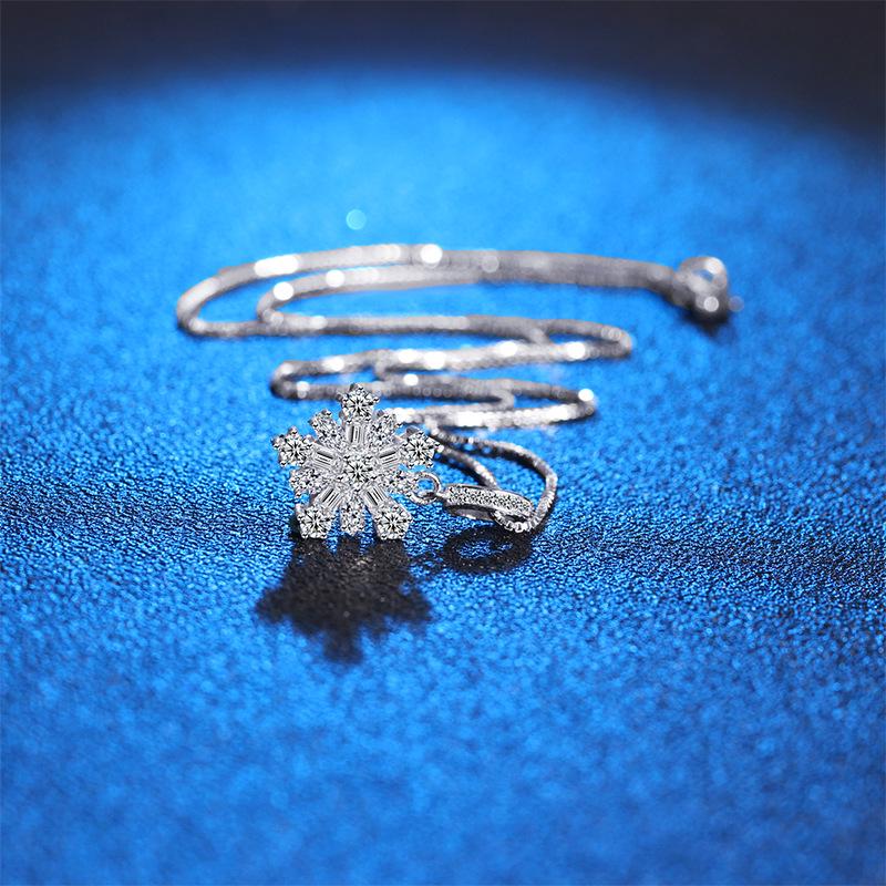 925 Sterling Silver Snowflake Pendant Clavicle Necklace - Christmas Jewelry Gift