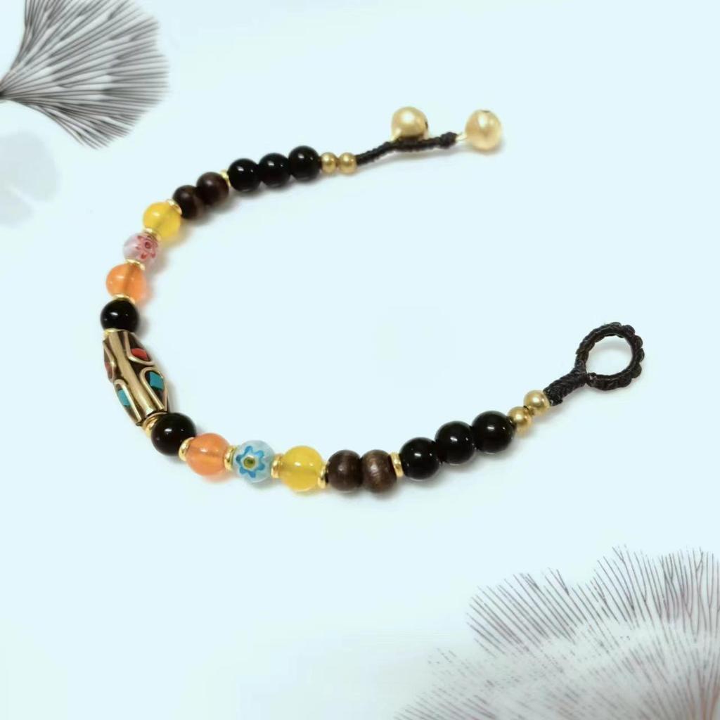 Handmade Chinese Retro Beaded Bracelet: Versatile Ethnic Style for Couples & Friends