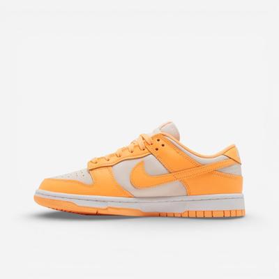 Dunk Low Peach