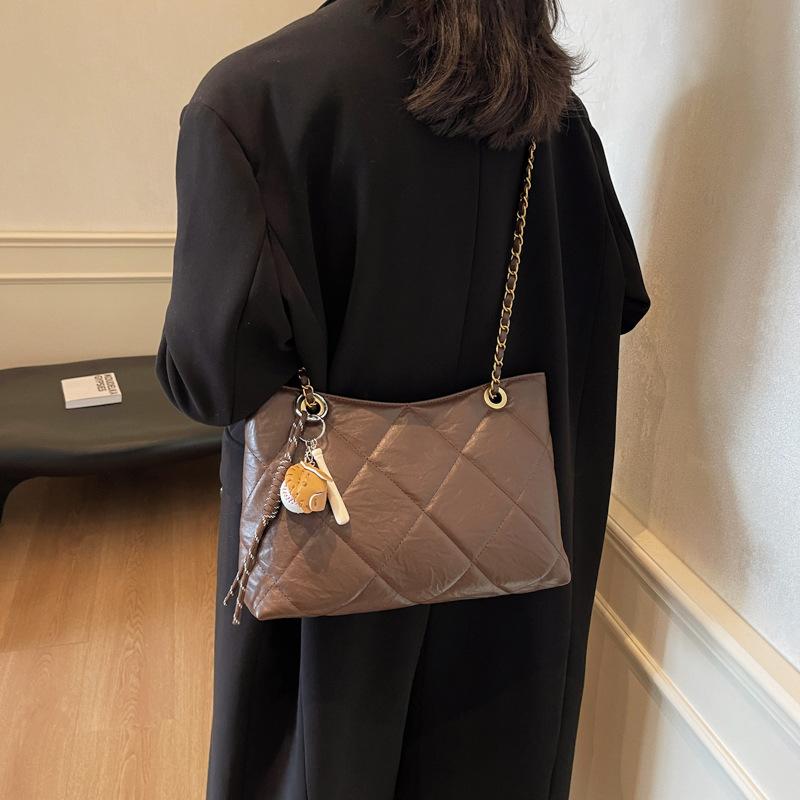 

Сумки Женские сумки подмышечные Женские сумки Сумки через плечо Женские сумки-ниши Сумки-цепочки Сумки через плечо 32*10*22