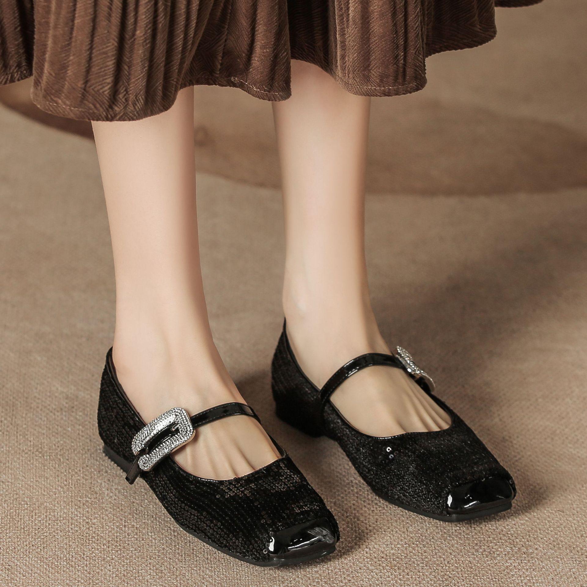 

H83-2 Туфли с бусинами в виде свиного рта, односторонний ремень с одним словом, туфли Мэри Джейн, летние женские туфли на плоской подошве с мягкой подошвой, пряжка со стразами, маленькие и милые 35