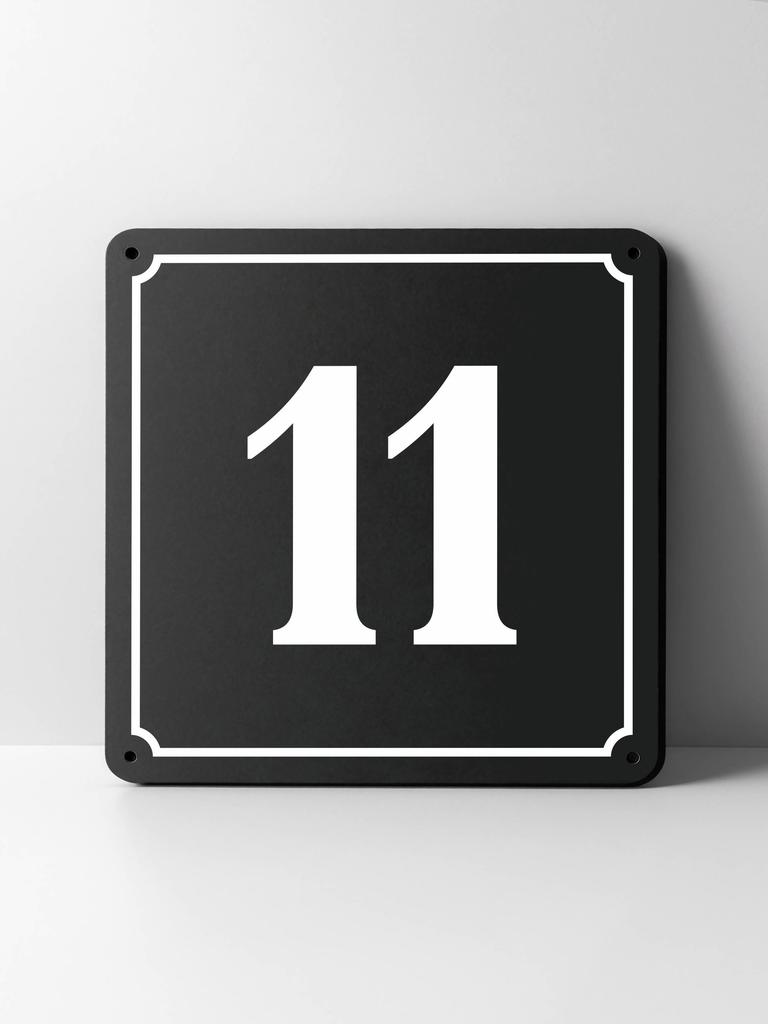 Metal House Number Sign, Black White Contrast, Outdoor Wall Decor for Home Street