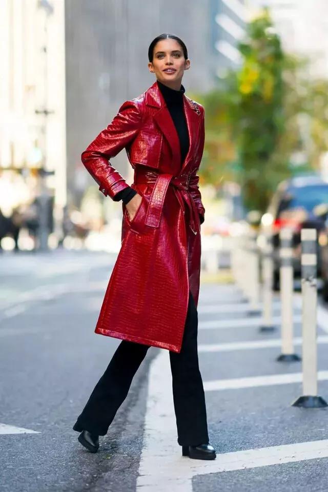 Lambskin Handmade Long Party Stylish Women Red Trench Coat  Leather Genuine