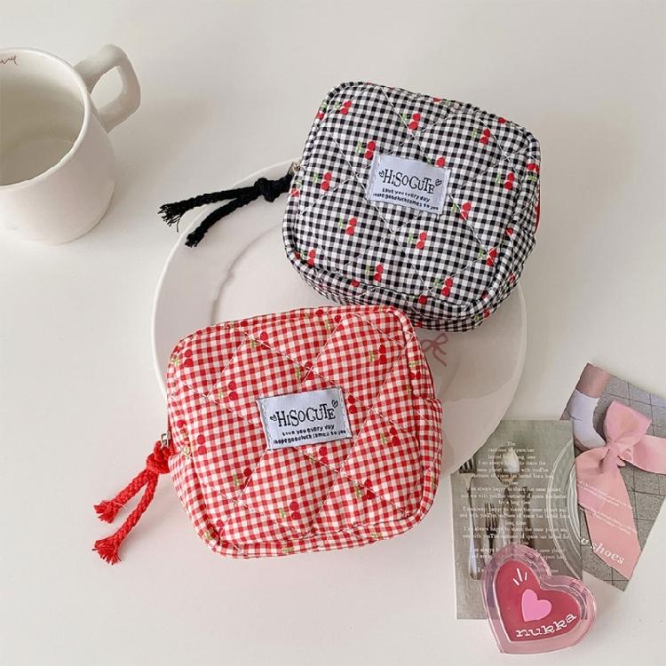 Cherries Decoration Sanitary Pad Storage Bag Water Resistant Practical Polyester Organizer For Travel Cosmetic
