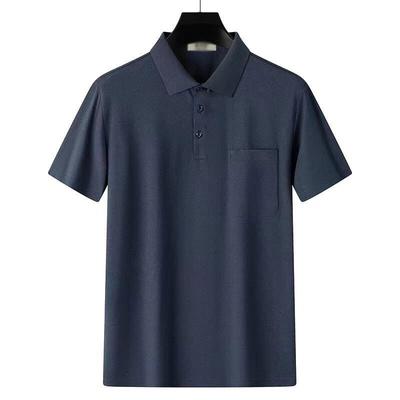 Herren Sommer Hellgrünes Polohemd mit Tasche und kurzen Ärmeln