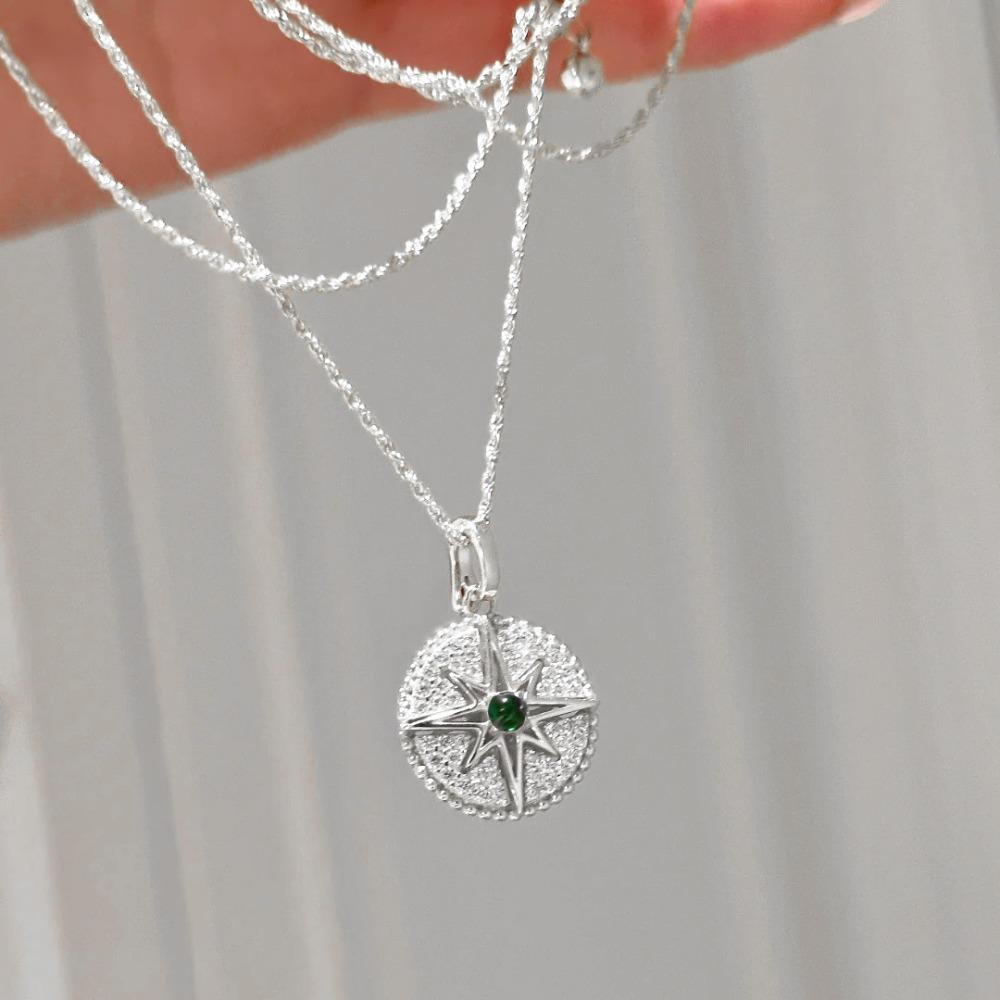 Elegant French Retro Hexagram Necklace Women High End Micro Pave Zircon Minimalist Luxury Fashion Jewelry