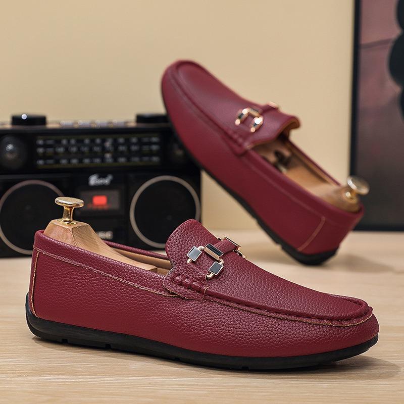 

Men s fashion British business casual leather shoes overfitting lazy shoes soft sole breathable Doudou shoes 44 красный