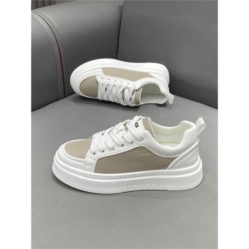 Neue atmungsaktive Mesh-Freizeitschuhe für den Sommer für junge Schüler dicke Sohle leicht niedrig geschnitten Board kl