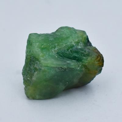Natural Green Emerald Loose Gemstone Uncut Rough 154.10 Ct for Lapidary and Gem Collections